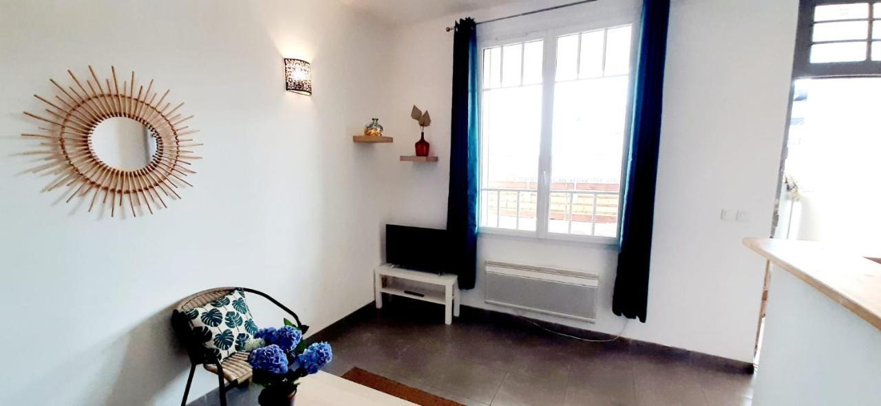 Appartement Avec Terrasse Toulon Bagian luar foto