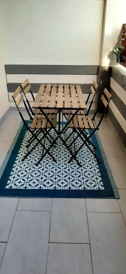 Appartement Avec Terrasse Toulon Bagian luar foto